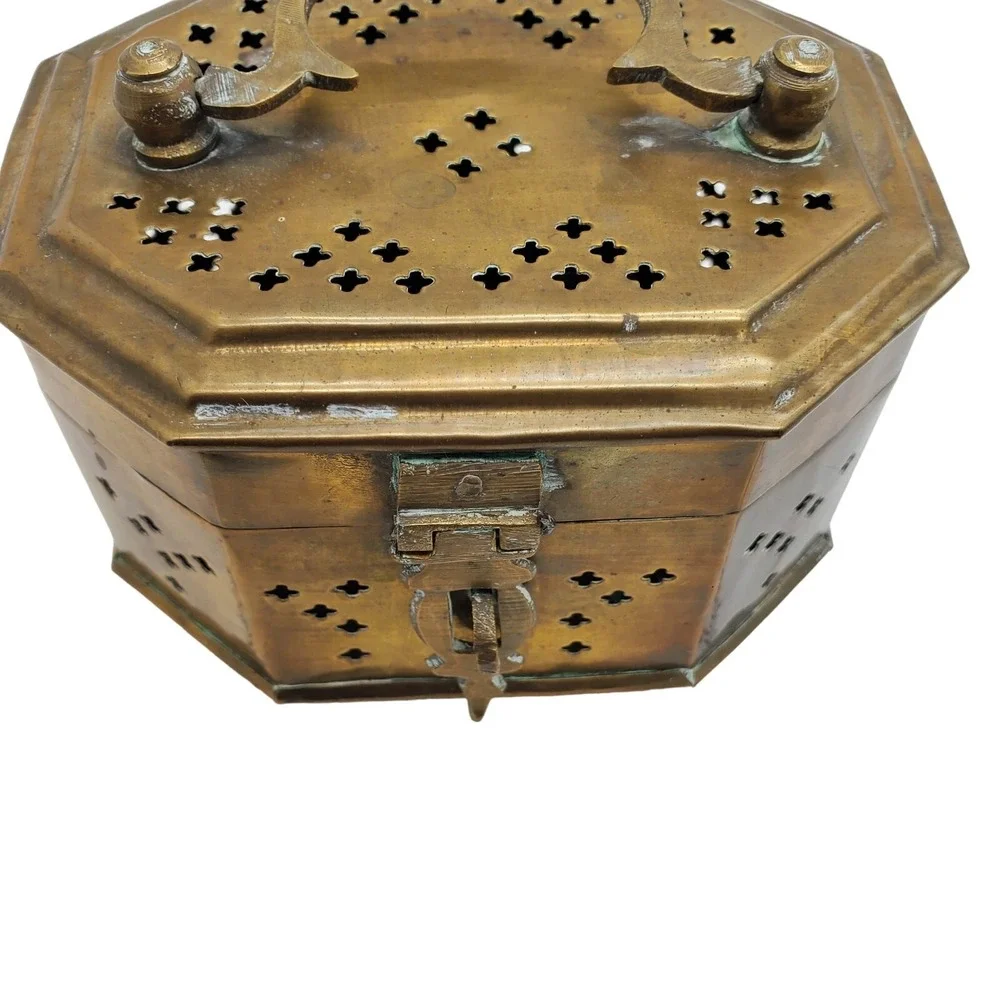 Brass Box Pierced Metal Cricket Cage Hexagon Trinket India Ethnic Boho‎ Storage
